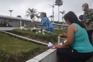 Cementerios se preparan para el Día de los Fieles Difuntos
