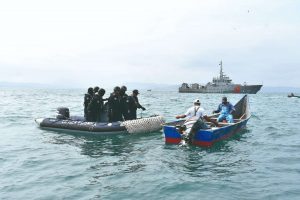 Más de 3 mil embarcaciones en  Esmeraldas no están registradas