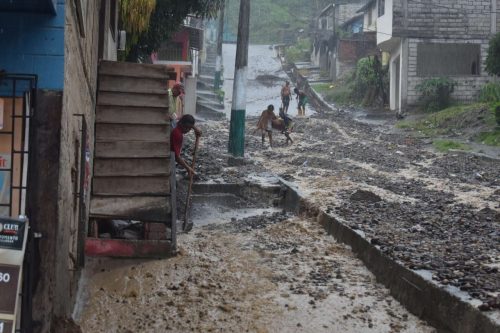 INUNDACIÓN. Barrios siguen propensos a inundaciones, en la isla Luis Vargas Torres se trabaja en un sistema de alerta temprana.