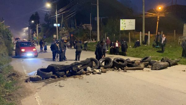 Sector indígena cerró vías en Saraguro y San Lucas