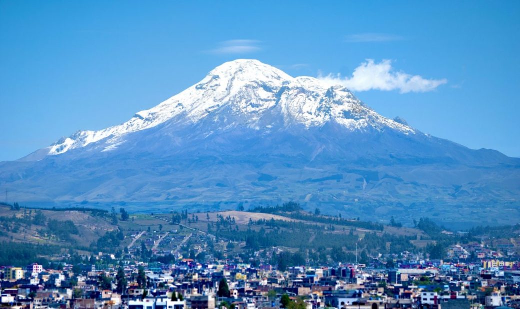 El Chimborazo es la elevación más alta de Ecuador