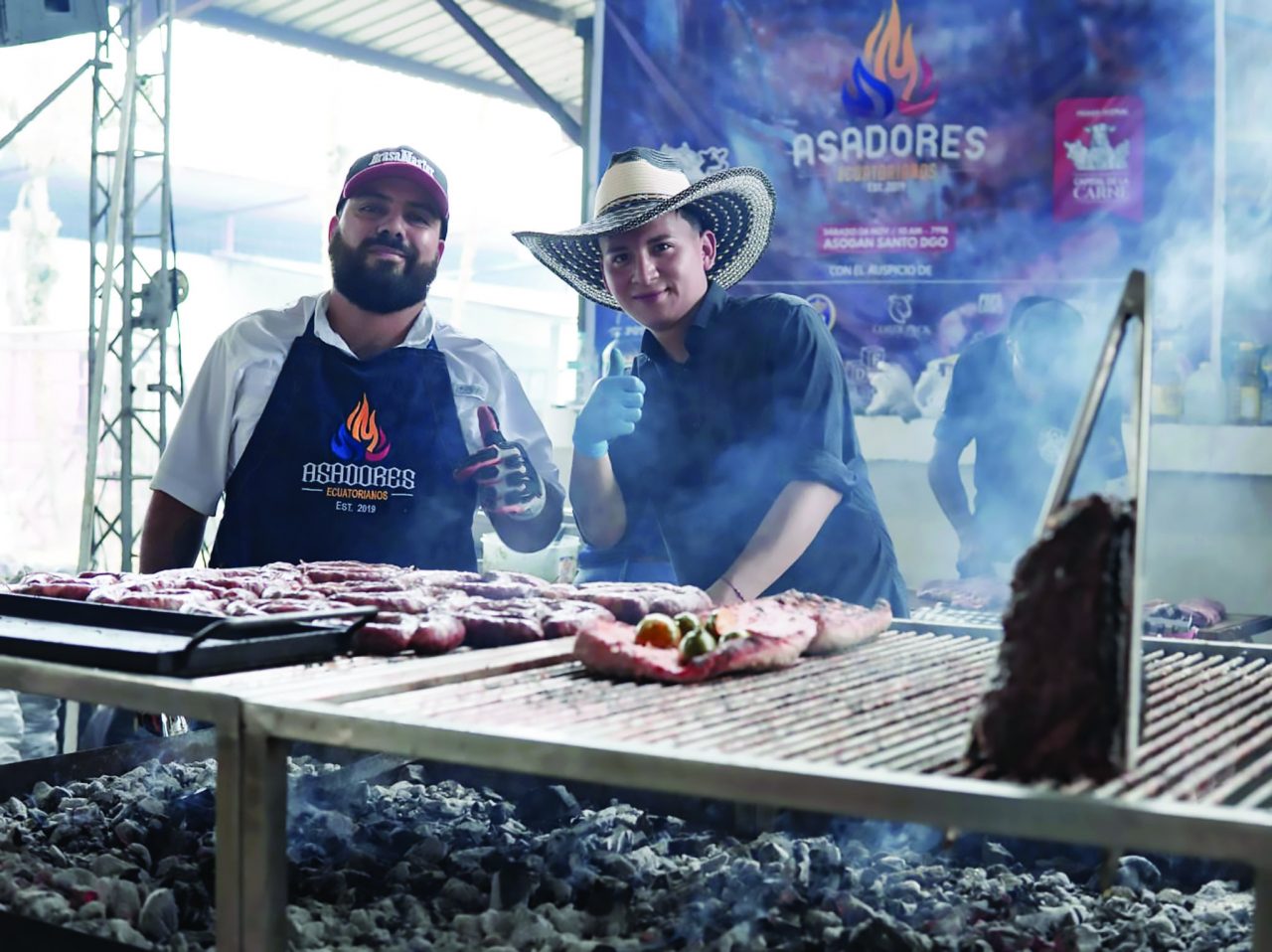 EVENTOS. Parrilleros de otras ciudades han llegado a Santo Domingo a participar de festivales de la carne.
