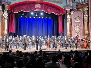 Orquesta Sinfónica premia a jóvenes talentos del país