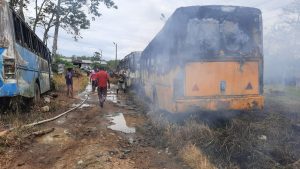 Buses se incendiaron en San Lorenzo