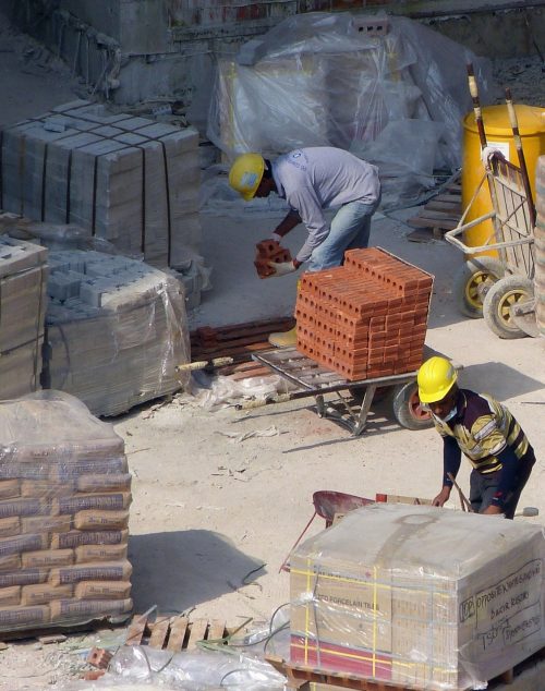 Las personas que construyan deberán dejar una garantía del 20 % en el Municipio.