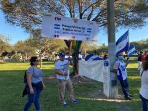 Nicaraguenses residentes en  Miami protestan