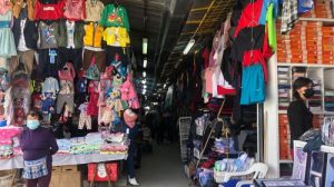 Más de 200 puestos ‘heredados’ en los mercados de Ambato entrarán a nueva adjudicación