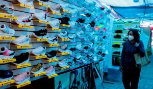 Se inaugura la feria de calzado y componentes en Ambato