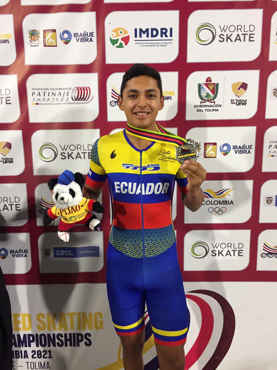 El deportista juvenil ecuatoriano Nicolás García