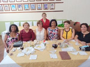 Josefina Martínez, Haydee Estupiñán, Dayra Miketta, María Luisa Gómez, Gaby Tenorio, Matilde Tobar y Getty Medina.