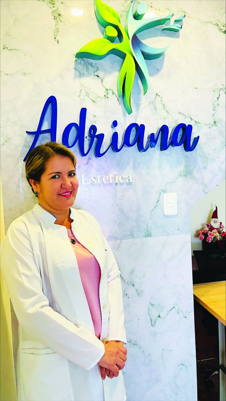 ADMINISTRACIÓN. Adriana Aldeán es la propietaria del centro estético.