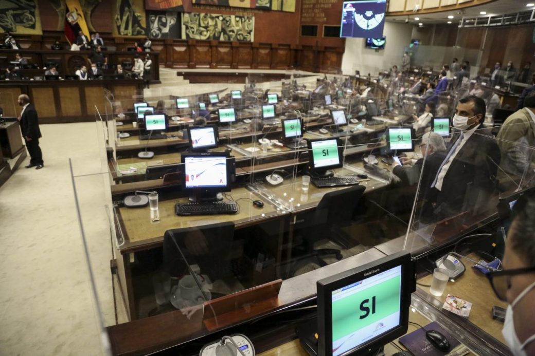 Claves de la Ley contra cobros excesivos y llamadas comerciales