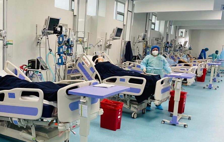 Los hospitales han aumentado, nuevamente, su capacidad para atender a pacientes con coronavirus.
