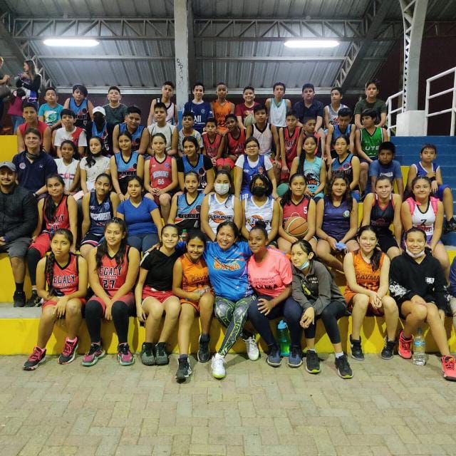 DEPORTISTAS. Santodomingueños están listos para los encuentros.