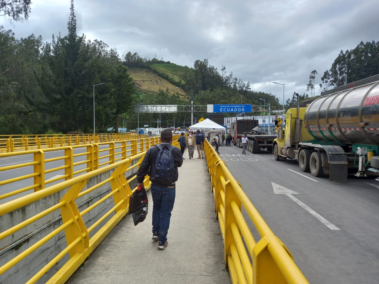 Requisitos. Para cruzar la frontera entre Ecuador y Colombia, por Rumichaca, se tiene que presentar el carné de vacunación completo contra la Covid-19.