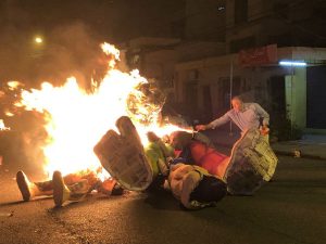 $200 de multa por quema de monigotes en espacios públicos