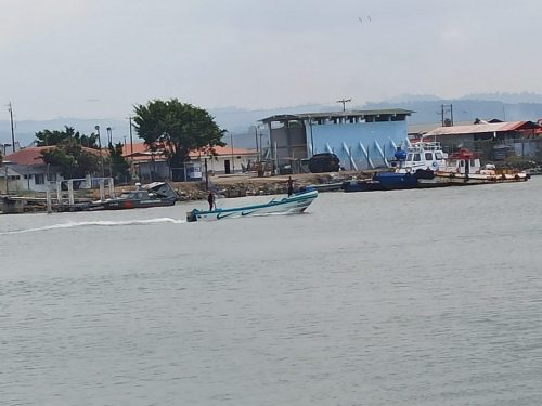 robo en el mar