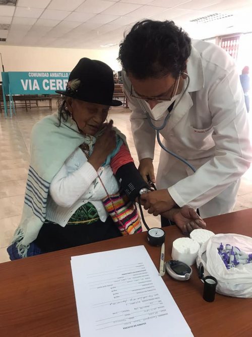 Atención médica gratuita en Santa Rosa