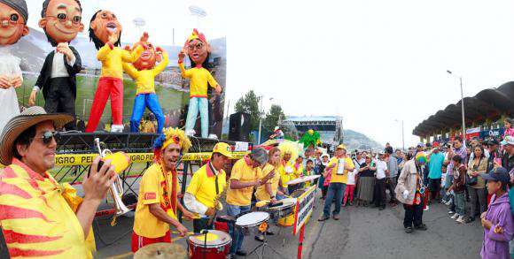 Quito anuncia festival de monigotes el 31 de diciembre
