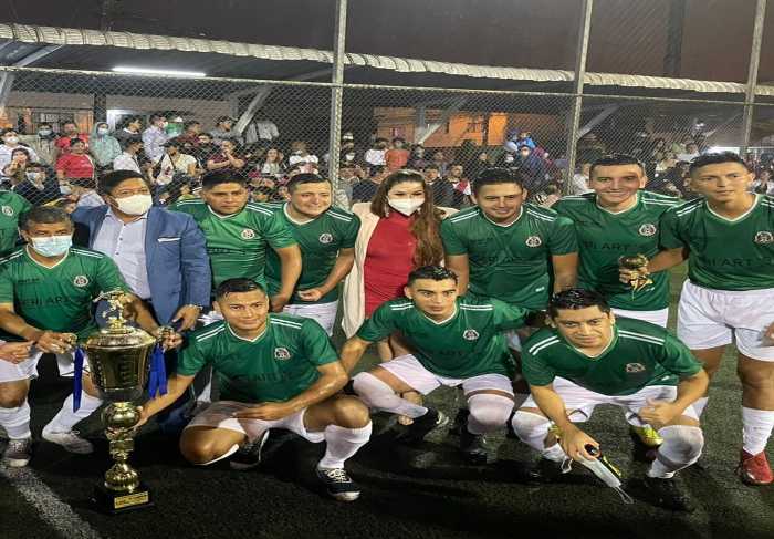 Empresa de Transporte campeón en partida doble