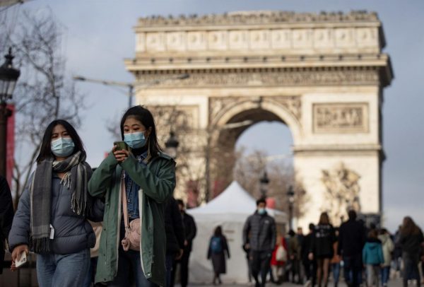 Si recibe el año 2022 en París, deberá usar mascarilla