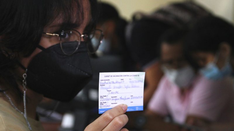Carnet con tercera dosis anticovid será obligatorio