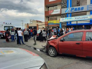 Accidente en Atahualpa deja siete heridos