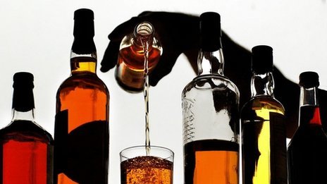alcohol Pelileo restricción