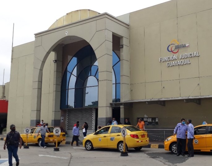 En Guayaquil se debía reinstalar la audiencia por posible delincuencia organizada este lunes. Foto: Fiscalía.