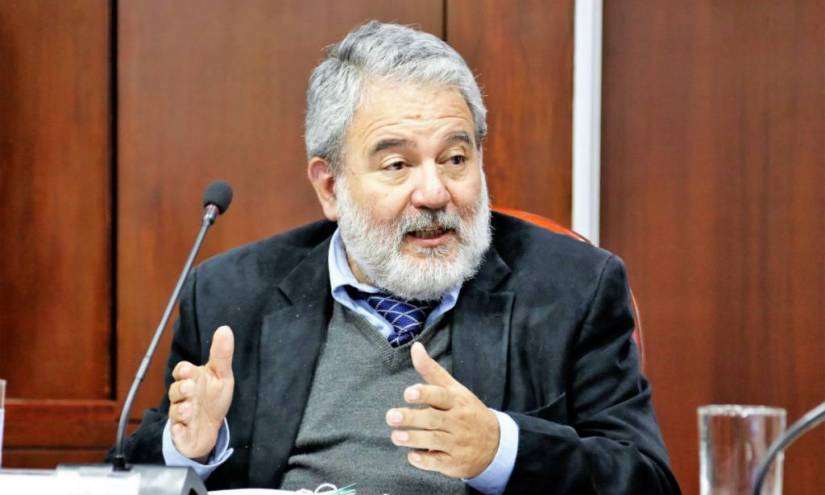 Luis Verdesoto renuncia como Secretario Anticorrupción