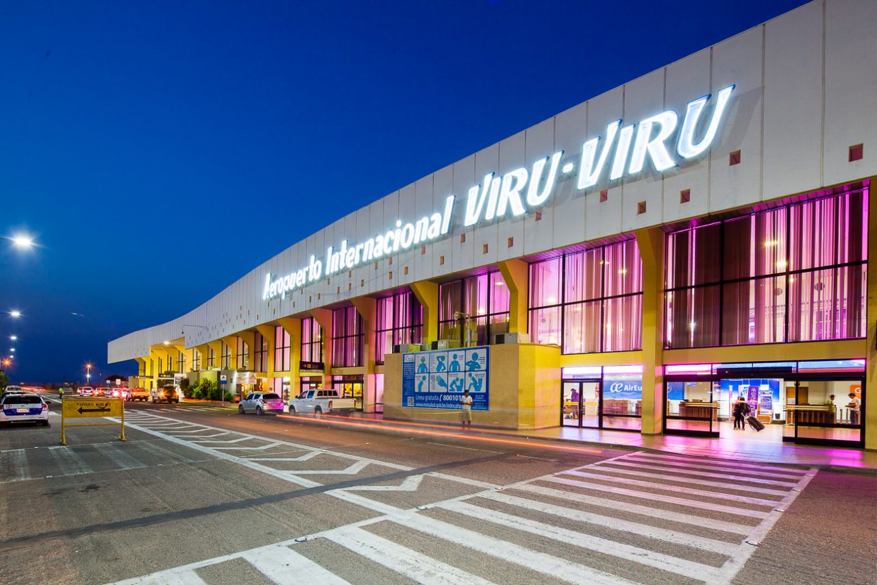 El ex presidente boliviano Evo Morales encargó la ampliación del aeropuerto Viru Viru a la firma china Beijing Urban, que incumplió el contrato.