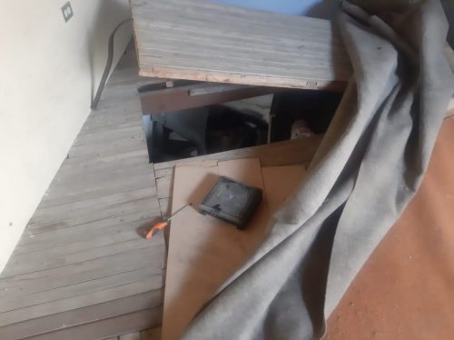 Un empleado robó herramientas de un taller de enderezada y pintura.