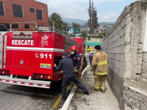 conato incendio bomberos