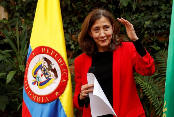 Íngrid Betancourt buscará la Presidencia en solitario