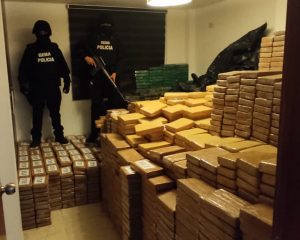 La Policía incauta mas de 8 toneladas de droga en Guayas