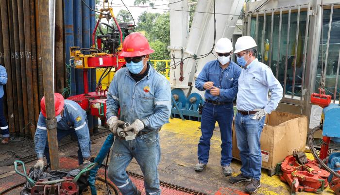 Petroecuador tiene casi 10.000 empleados en su estructura.