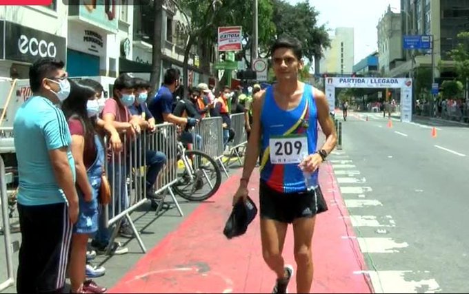 Jordy Jiménez obtiene bronce en Sudamericano