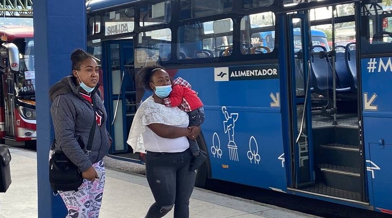 En Quito, el uso de mascarilla en espacios públicos es obligatorio.