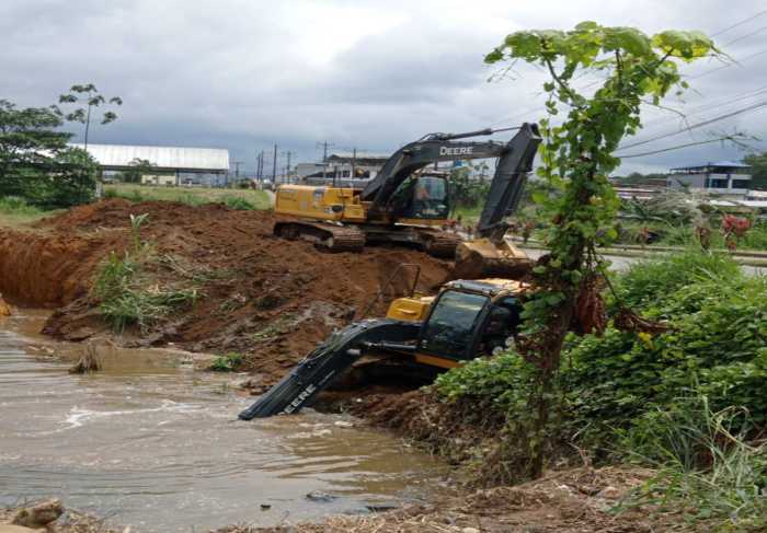 SITUACIÓN. Varios sectores de Santo Domingo están afectados.