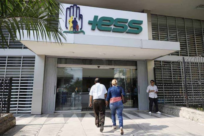 Jubilados se reunirán en Loja para defender al IESS