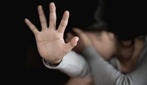 Acusado de abusar sexualmente de la hija de su expareja