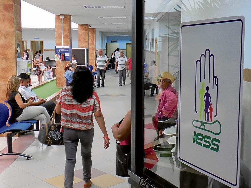 10 claves para entender el desastre del IESS