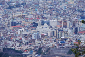 Ambato cambia a semáforo epidemiológico verde