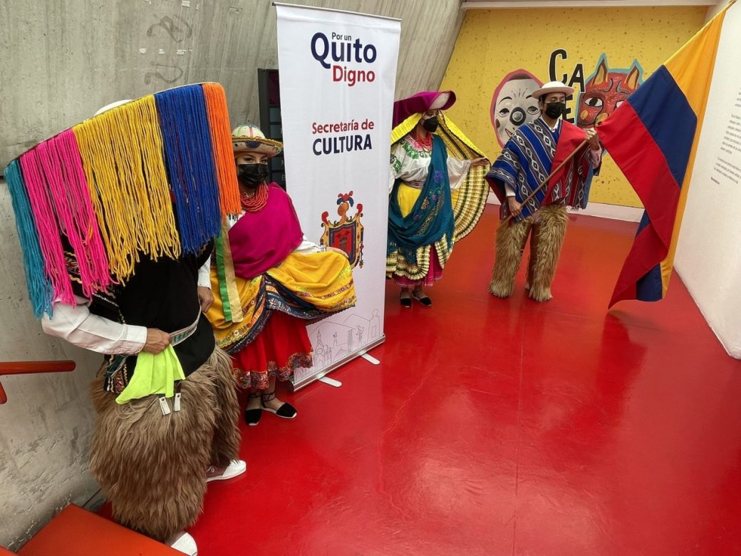 Presentación oficial de la agenda de Carnaval de Quito 2022.
