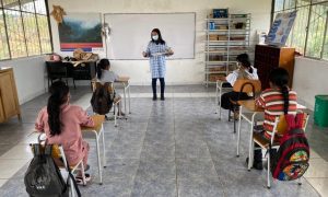 Infraestructuras educativas de Ibarra no están aptas para recibir a estudiantes