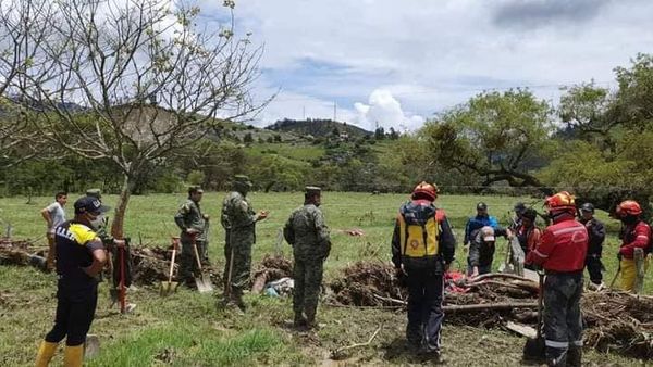 Encuentran cuerpo de niña arrastrada por la quebrada