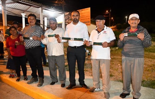 Trabajos de regeneración en el barrio 13 de Junio