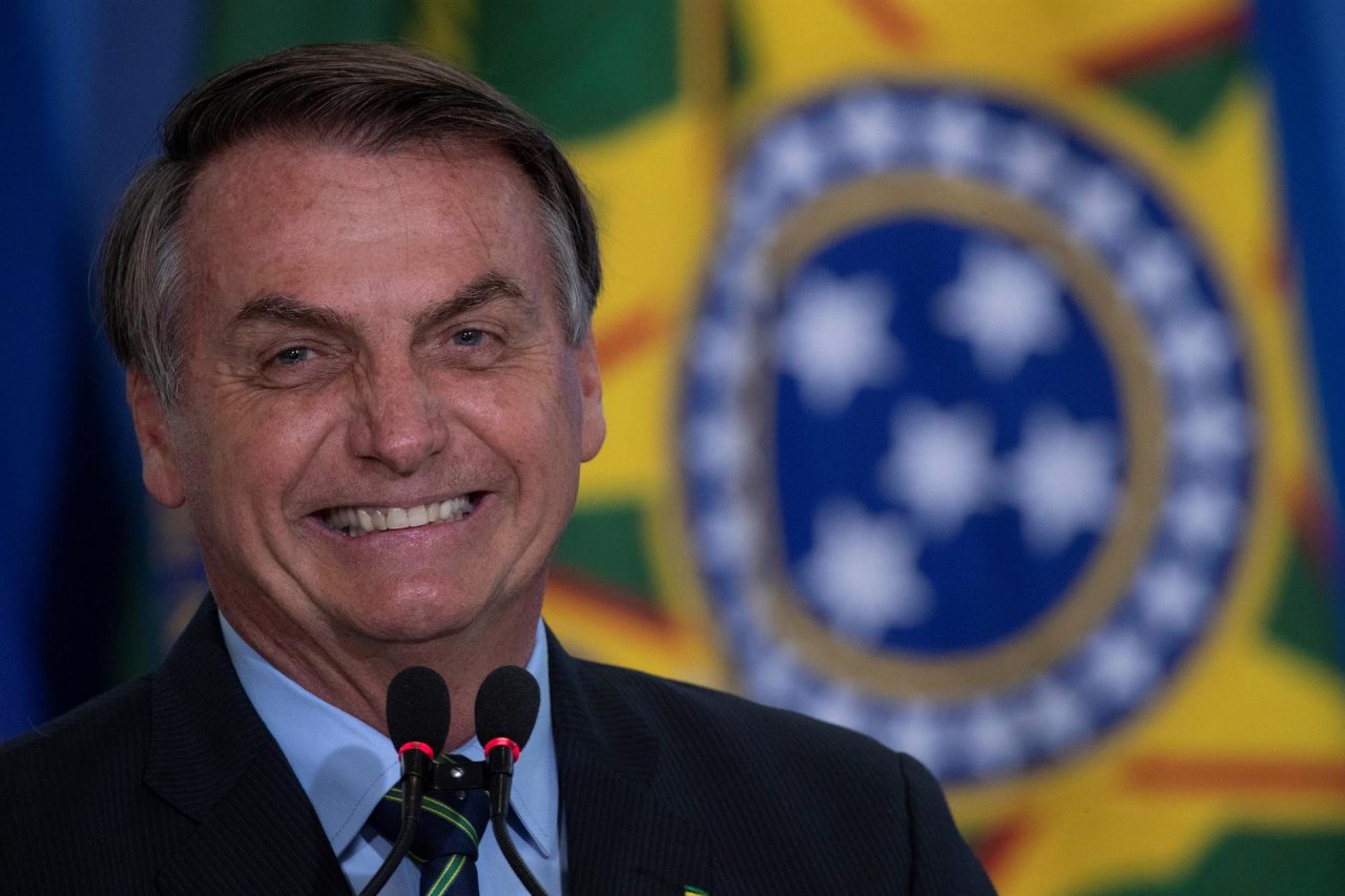 Votantes de Bolsonaro murieron más por covid