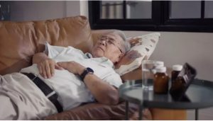 Las siestas prolongadas en ancianos pueden ser señal de demencia