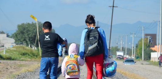 Hay niños que llegan solos a la frontera. Foto: Unicef